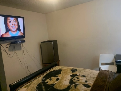 Room Rental Available Image# 1