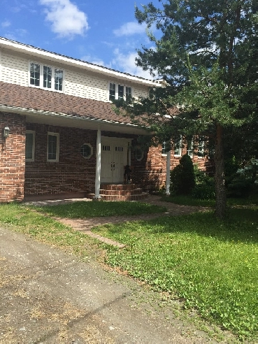 Little Rapids- 3 bedroom spacious house Image# 1