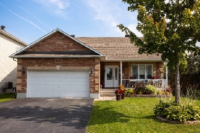 EXIT Realty Matrix - 7 Cobblestone Dr, Russell Image# 10