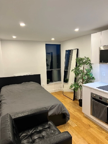 Bachelor Unit For Rent - 6 Months Short Term Image# 1