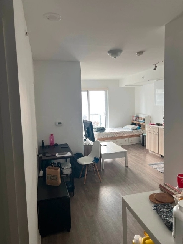 A 2BHK condo available for short term Lease Image# 1