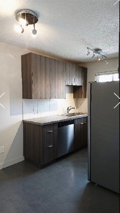 Newly renovated uite in Tuxedo with all in! Image# 1