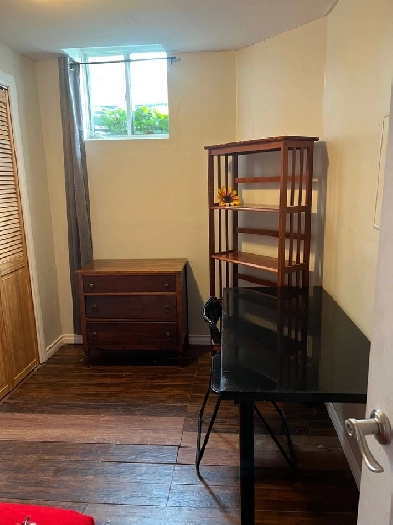 Room Near Algonquin No -Smoking Barrhaven Incl Image# 1