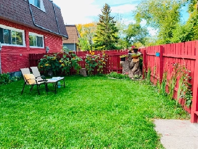 3 bedroom house next to U of Manitoba available for rent Image# 2