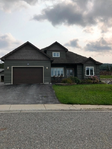 Executive Home for sale in Bells Brook Subdivision Image# 1