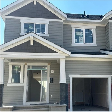 Brand New Built Spacious/bright End Unit Townhouse 1731 SF, 3 be Image# 1
