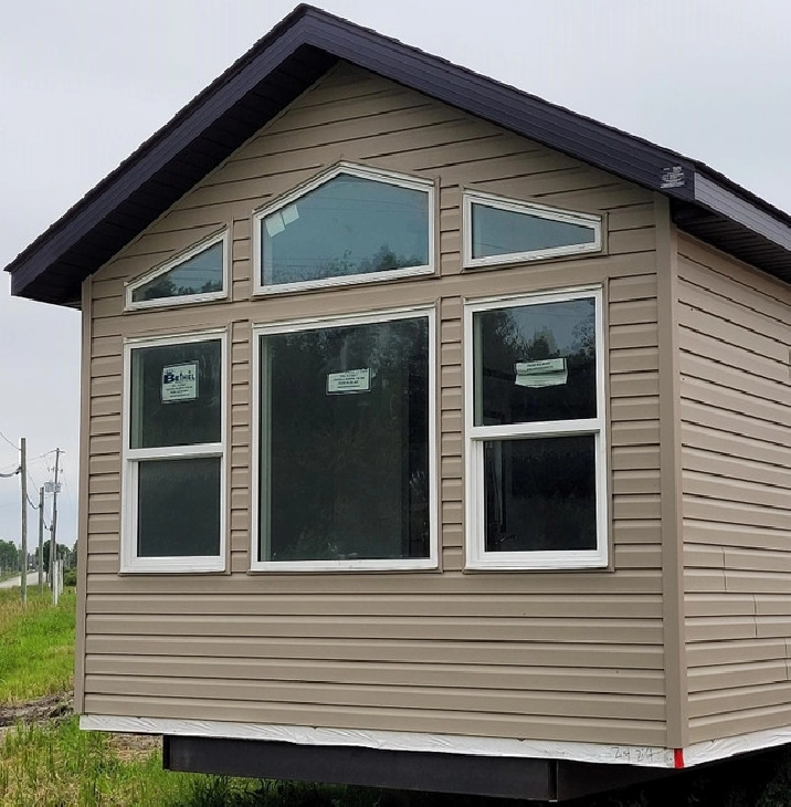 New cottage Park Model in Timmins,ON Houses for Sale