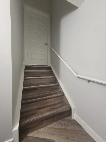 BRAND NEW, FULLY FURNISHED LEGAL BASEMENT SUITE IN NW CALGARY