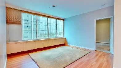 #901 - 1867 Hamilton STREET Image# 1