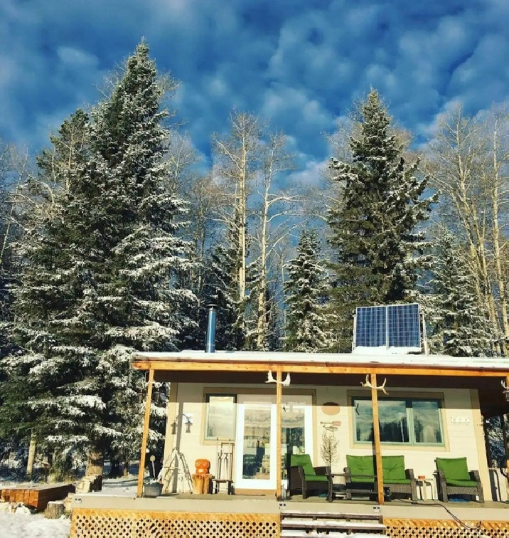 Of the grid cabin by Burnstick lake on 5 to 160 acres in Calgary,AB - Houses for Sale