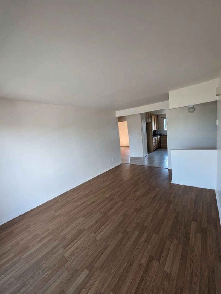 À louer Grand 41/2 Longueuil in Longueuil / South Shore,QC