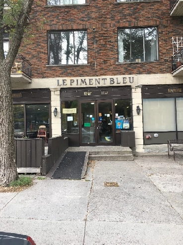 Semi commercial apartment building for sale In outermount. Image# 1