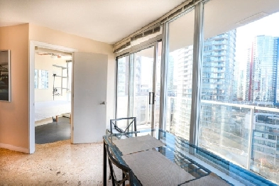 Prime Location, Prime Living: Affordable Room for Students! Image# 1