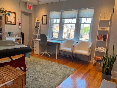 Room for Rent on Bloor and Spadina. shared clinical office space