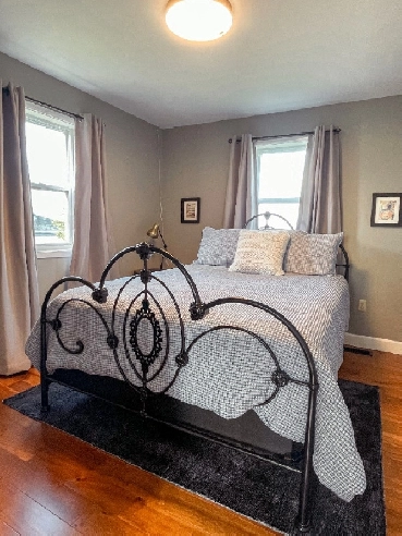 Charming 2-Bedroom Apartment | Bay View | Near Hospital - Morell Image# 1