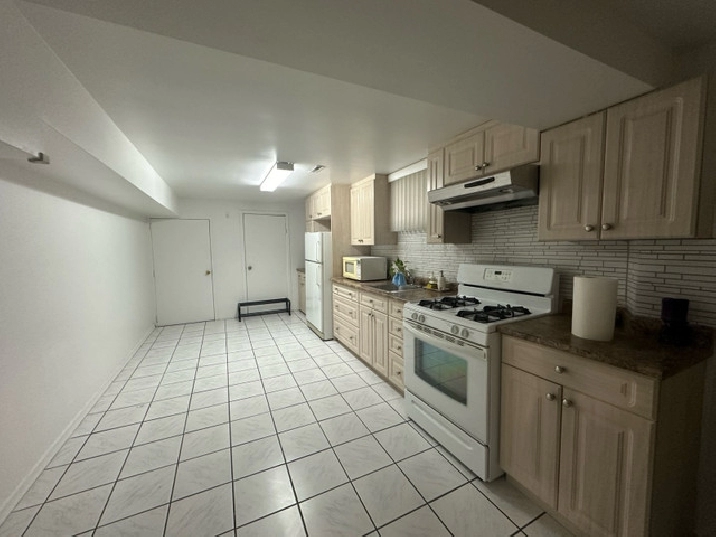 Beautiful main floor basement available for rent! in City of Toronto,ON