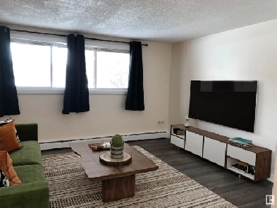 Affordable 2 bedroom condo in Eastwood Image# 1