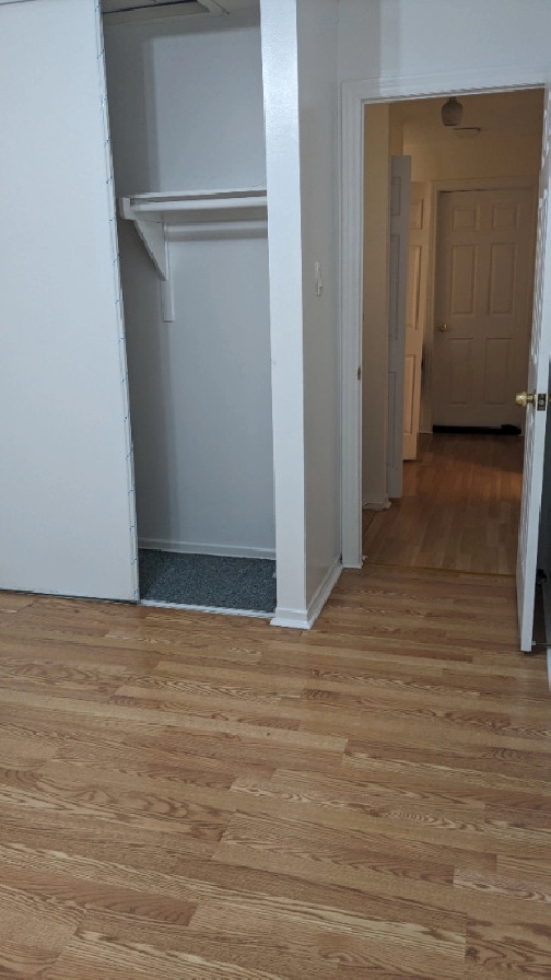 Single room available for rent near Warden and Finch. in City of Toronto,ON - Room Rentals & Roommates
