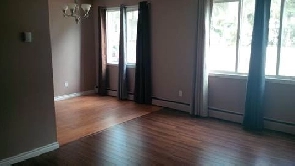 $71,900 LARGE 1 BDRM CONDO Image# 1