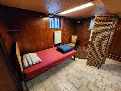 Shared   Room-Daily Rental-Clean,  Affordable-Dufferin&St Clair