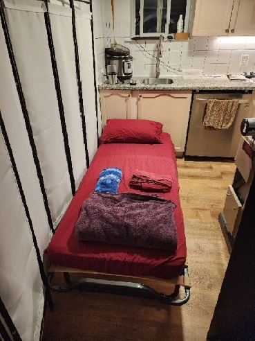 Shared Room-Daily Rental-Quiet, Clean,   Affordable-Jane&Weston