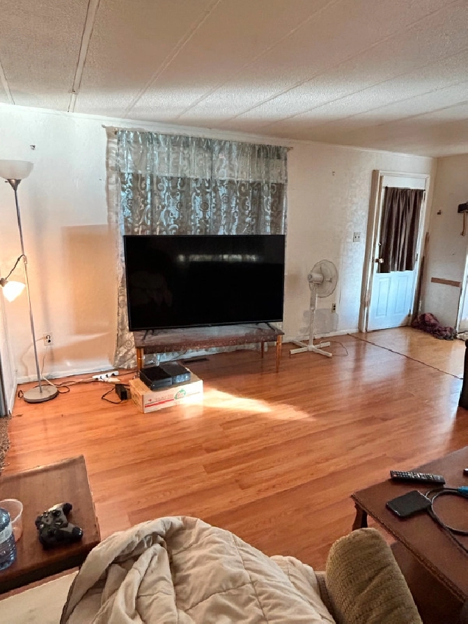 Home in Warner in Lethbridge,AB Houses for Sale