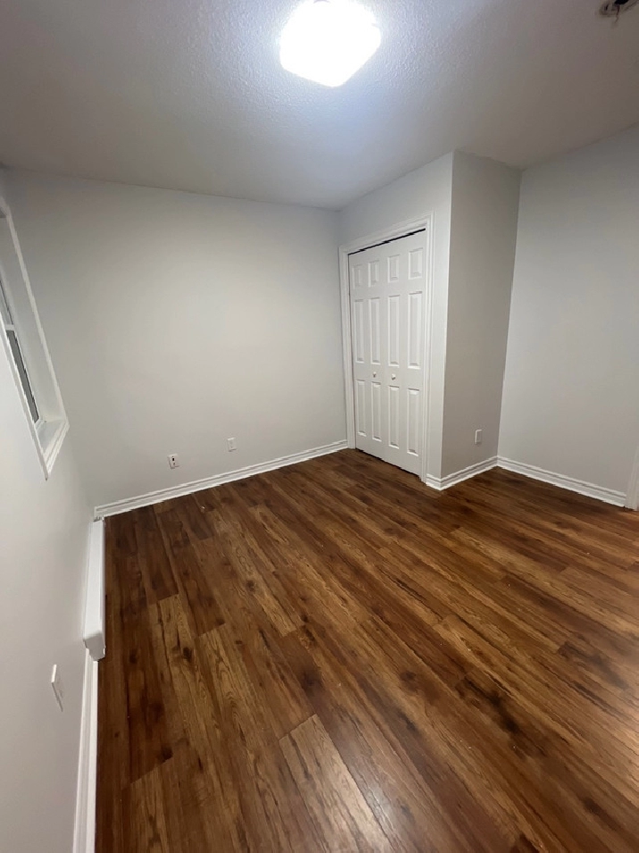 MALE STUDENTS Room for RENT OTTAWA DOWNTOWN in Ottawa,ON Apartments