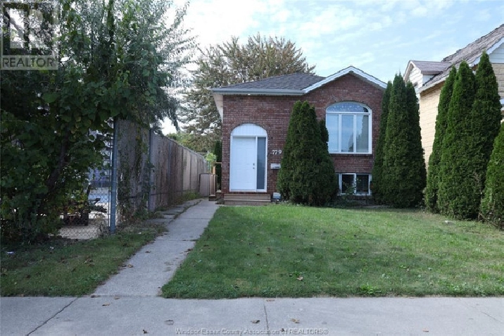 Duplex For Rent Windsor