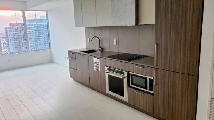 , And 1 Parking Spot. For Rent 2 Bedroom Den At Zen King West Condos - Amazing Location In Liberty Village Toronto! in City of Toronto,ON - Apartments & Condos for Rent