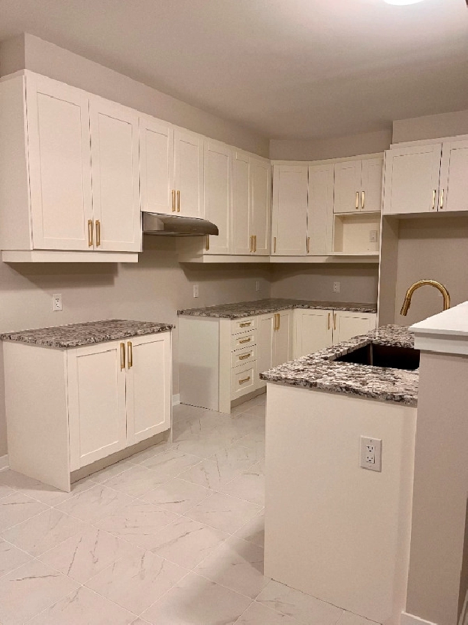 Brand New End Unit Townhouse for Rent in Ottawa,ON - Short Term Rentals
