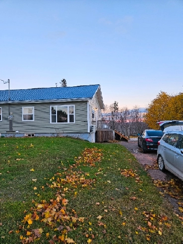 Half Duplex for Rent - 3 Bed 1 Bath - $1,800 Image# 1