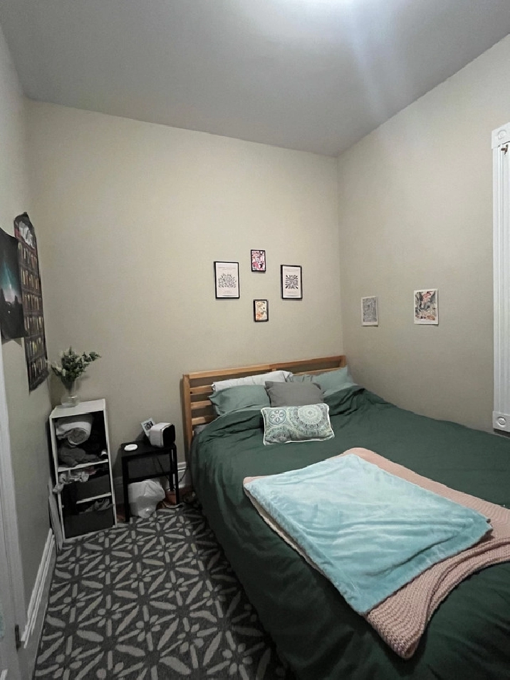 Furnished summer sublet on Dalhousie’s campus in City of Halifax,NS - Room Rentals & Roommates