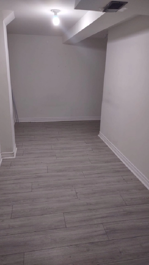 2 bedroom basement in Mississauga / Peel Region,ON Apartments