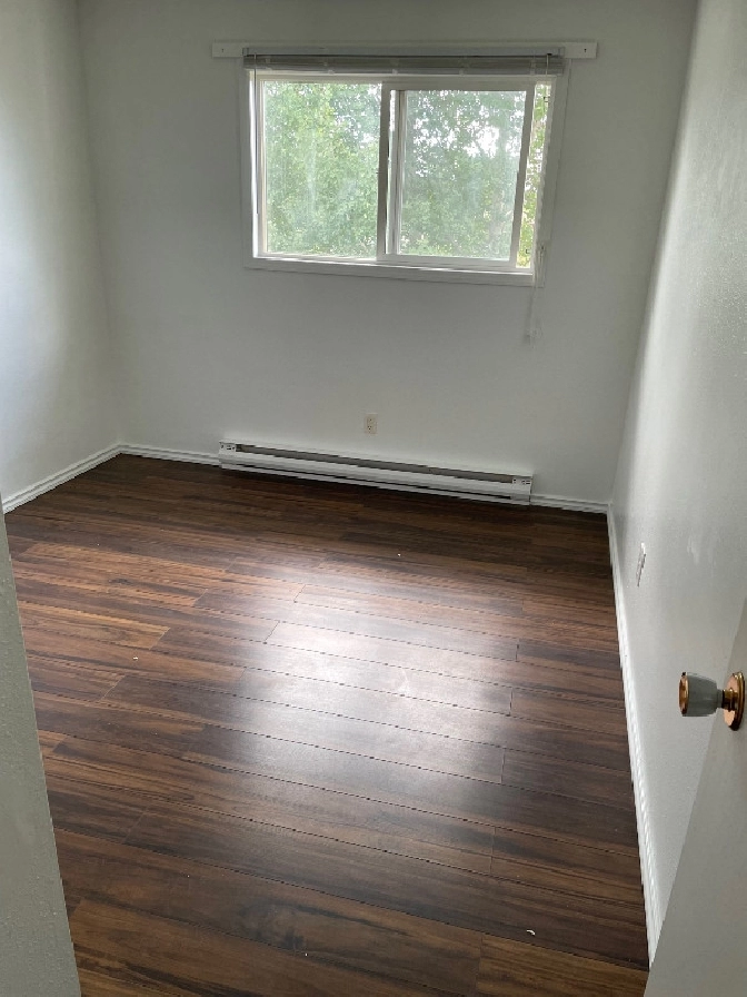 1 bedroom Apartment for Rent Hinton in St. Albert,AB Apartments