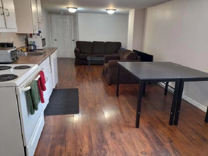 2 Bedroom Available January in Fredericton,NB - Room Rentals & Roommates