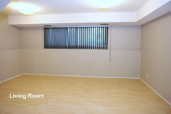 Hazeldean 2 Bedroom Basement Suite With In-Unit Laundry in Edmonton,AB - Apartments & Condos for Rent