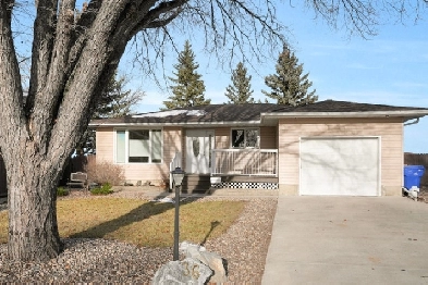36 Dryburgh CRESCENT Image# 1