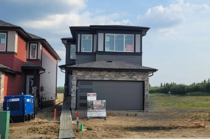 Brand New Home 2000SF! Only $479,900! in Edmonton,AB - Houses for Sale