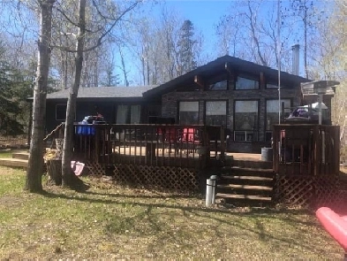 COZY GETAWAY  Victoria Beach Cabin Rental Image# 1