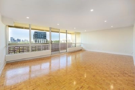 4 bedroom apartment at Royal York! in City of Toronto,ON - Apartments & Condos for Rent
