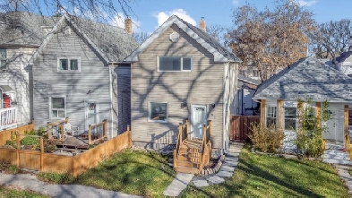 Well-Maintained 3 bdrm 2 bth Home w/ Finished Basement! Image# 1