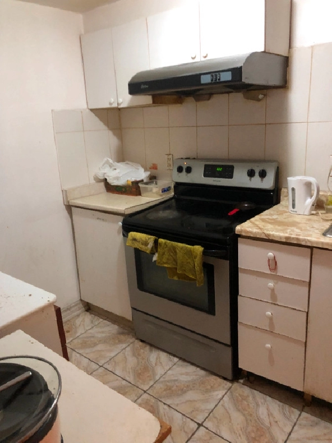 A Room for Rent at Etobicoke near Humber College North Campus in