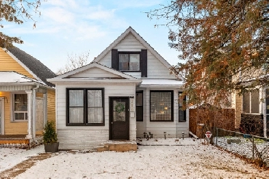 280 HAMPTON ST - WONDERFUL 3 BED   1 BATH HOME IN ST.JAMES Image# 1