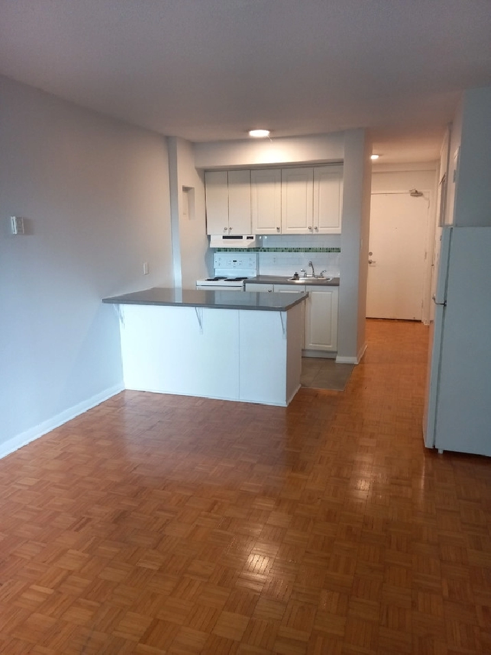 Studio Apartment West End Dec 9th in City of Halifax,NS - Apartments & Condos for Rent