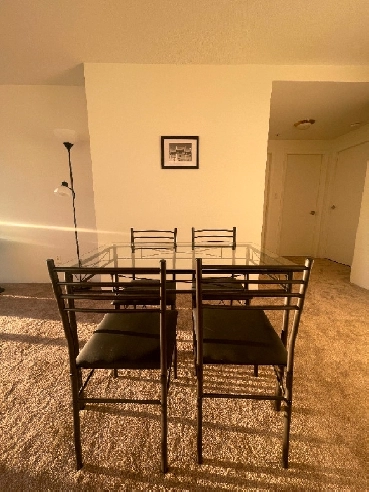 Charming Furnished Bedroom in Prime Location Image# 3