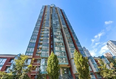 Skyline Views & Cozy Nights: Rent Your Downtown Room Today! Image# 8