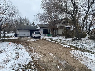 WELCOME TO 5146 PR221 ROSSER MB - ONLY 15 MIN WEST OF PERIMETER! Image# 6
