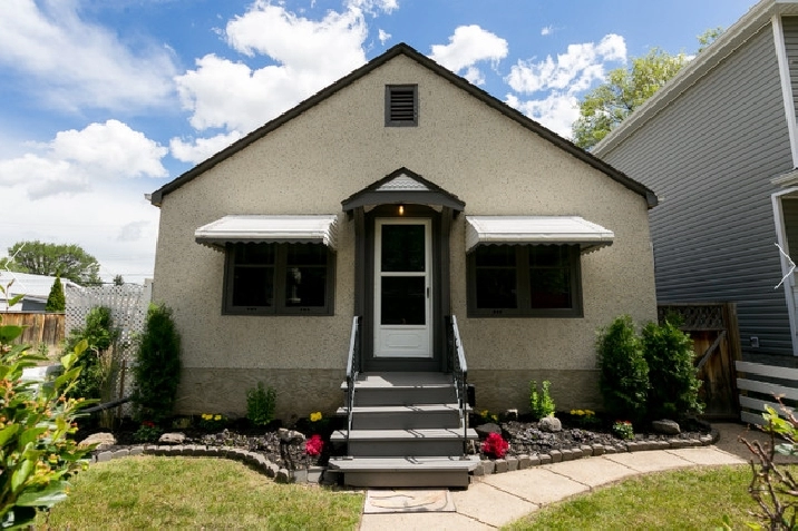 Charming 2Br character home in Strathern! in Edmonton,AB - Apartments & Condos for Rent