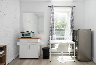 Studios - Immediate - Downtown Image# 1