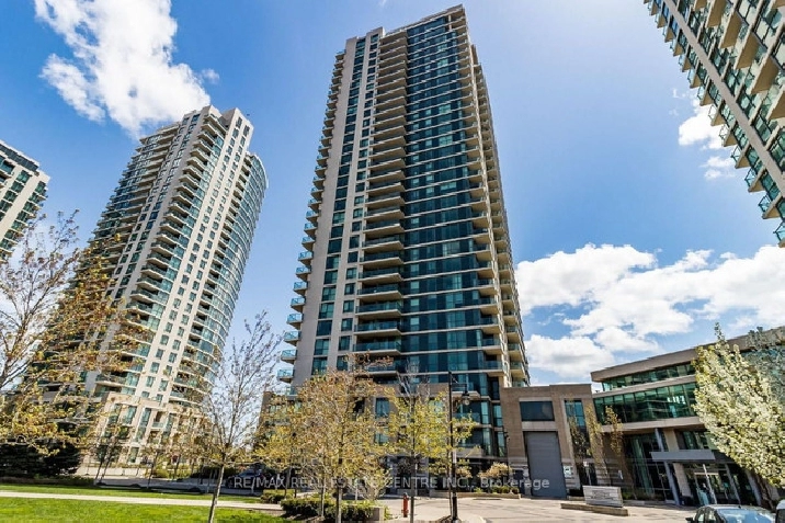 Luxury Condominium For Sale in Etobicoke, $499,900 in City of Toronto,ON - Condos for Sale